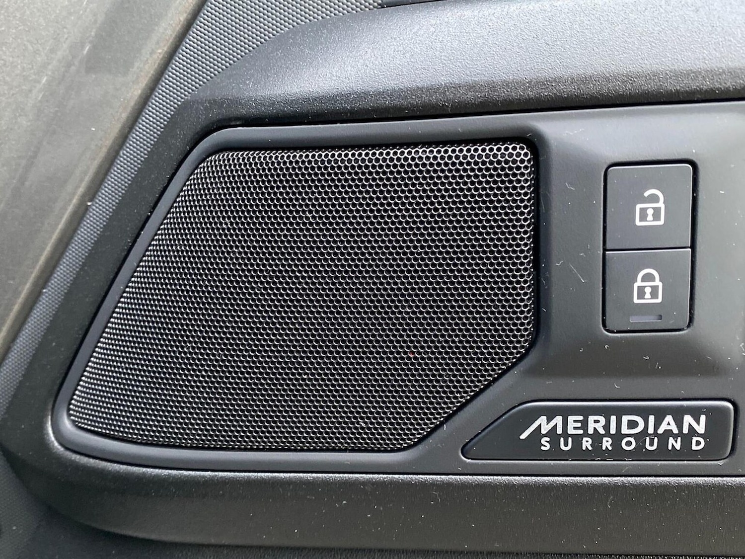 Used Land Rover Defender 2024 for sale - 78039350: Photo 24