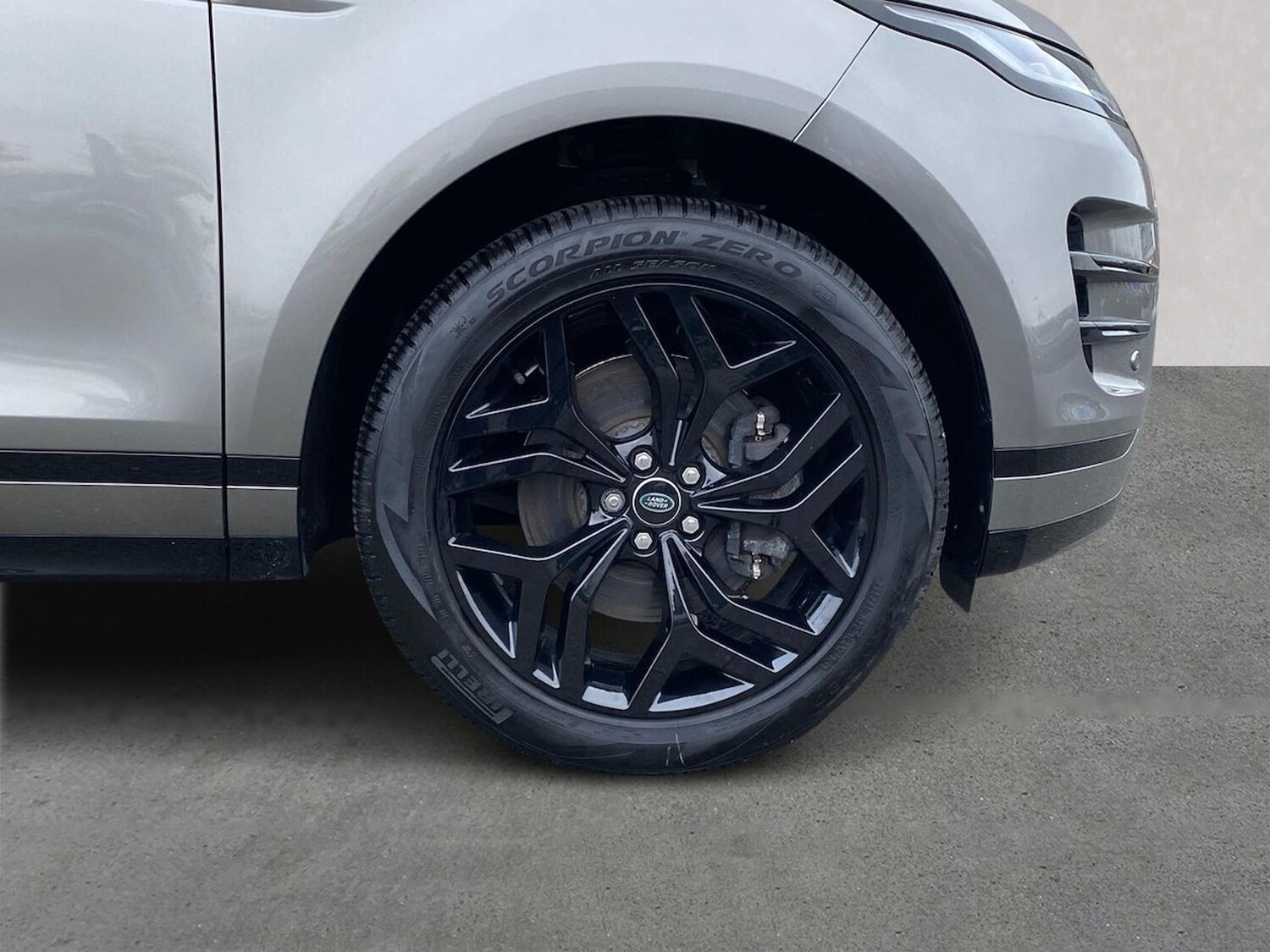 Used Land Rover Range Rover Evoque 2023 for sale - 77488021: Photo 8