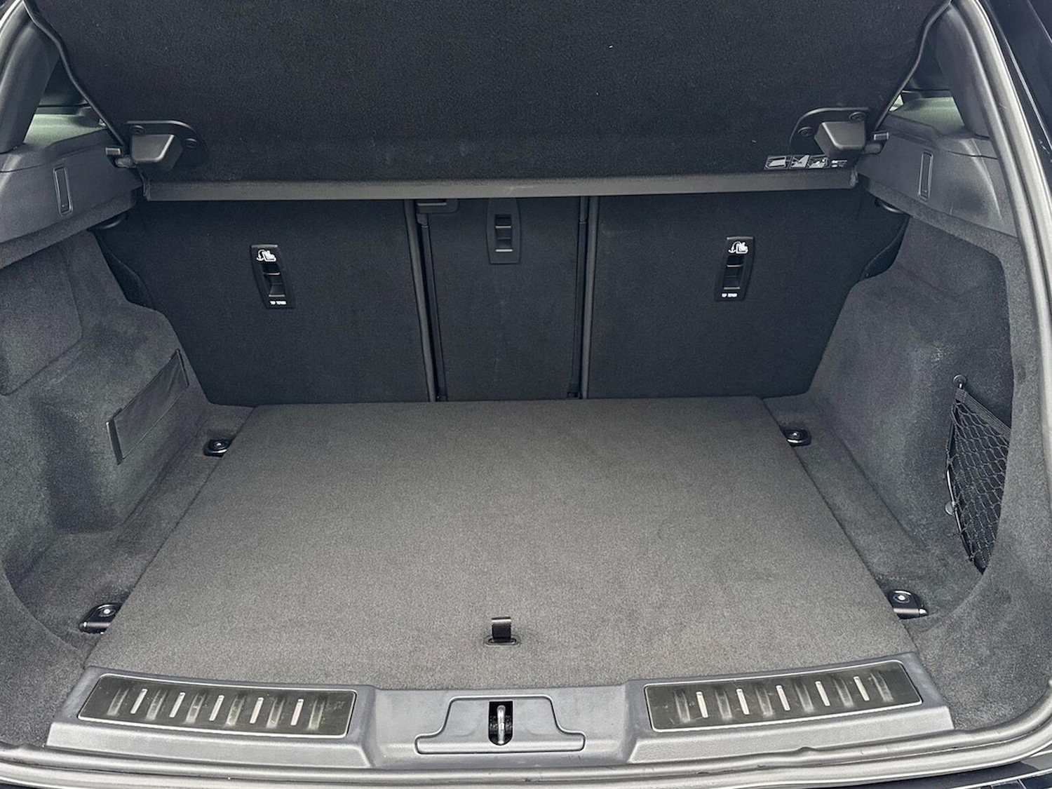 Used Land Rover Range Rover Evoque 2024 for sale - 77019482: Photo 12