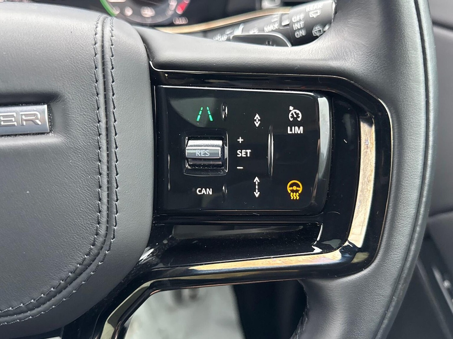 Used Land Rover Range Rover Evoque 2024 for sale - 77019482: Photo 32