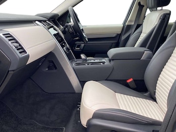 Used Land Rover Discovery 2025 for sale - 78317132: Photo