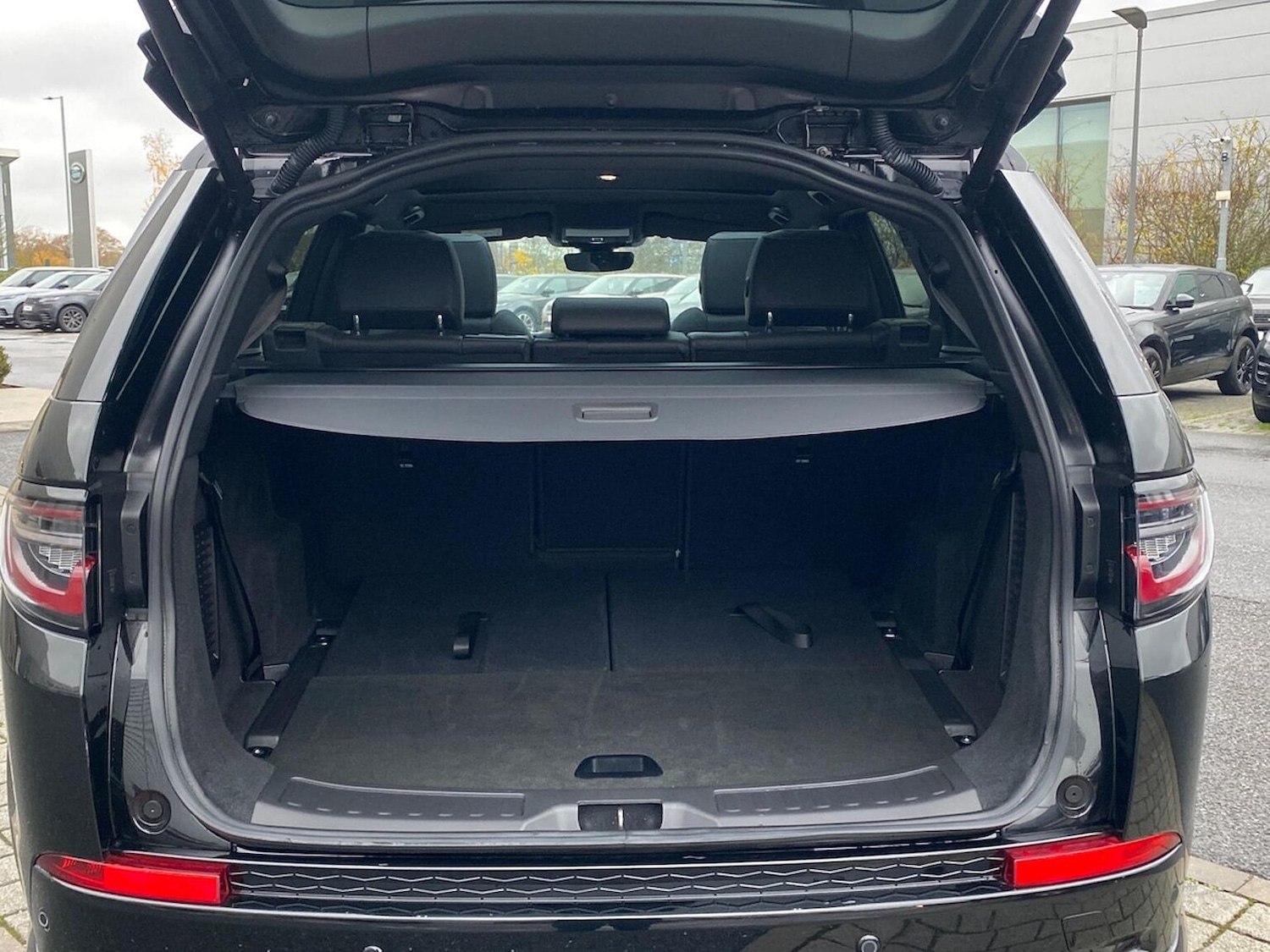 Used Land Rover Discovery Sport 2024 for sale - 76957539: Photo 10