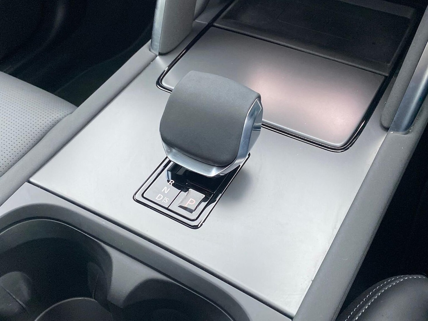 Used Land Rover Discovery Sport 2024 for sale - 76957539: Photo 13