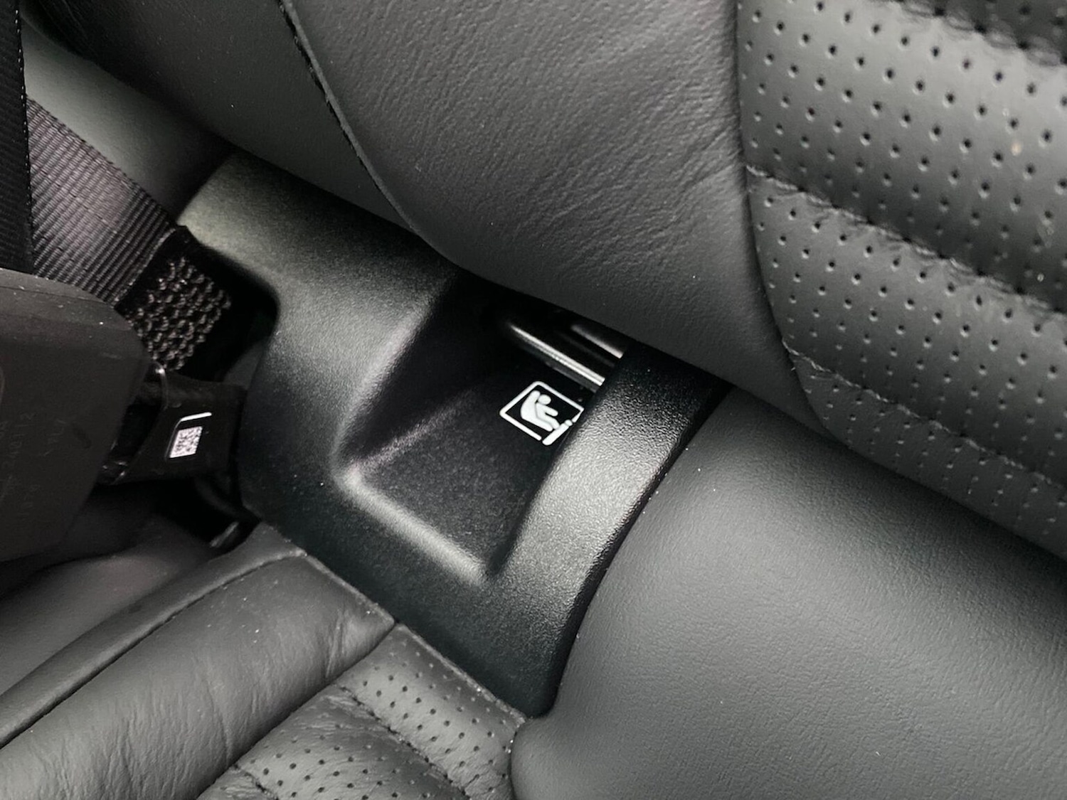 Used Land Rover Discovery Sport 2024 for sale - 76957539: Photo 33