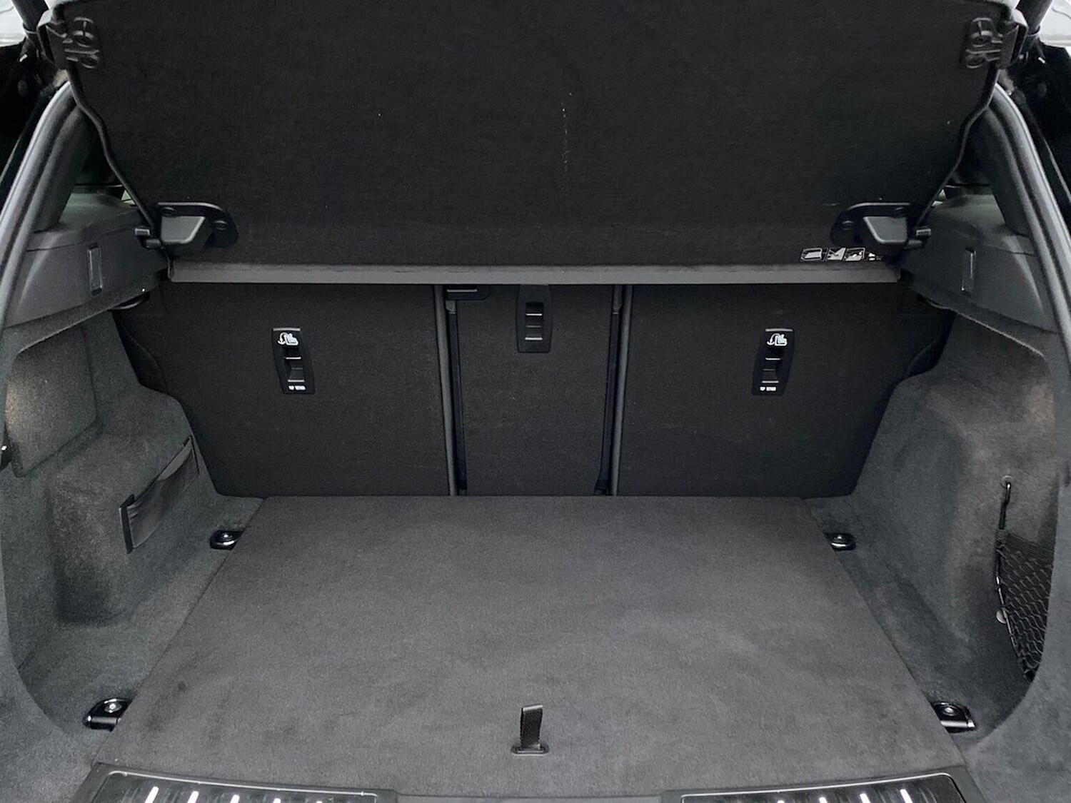 Used Land Rover Range Rover Evoque 2024 for sale - 77001917: Photo 10