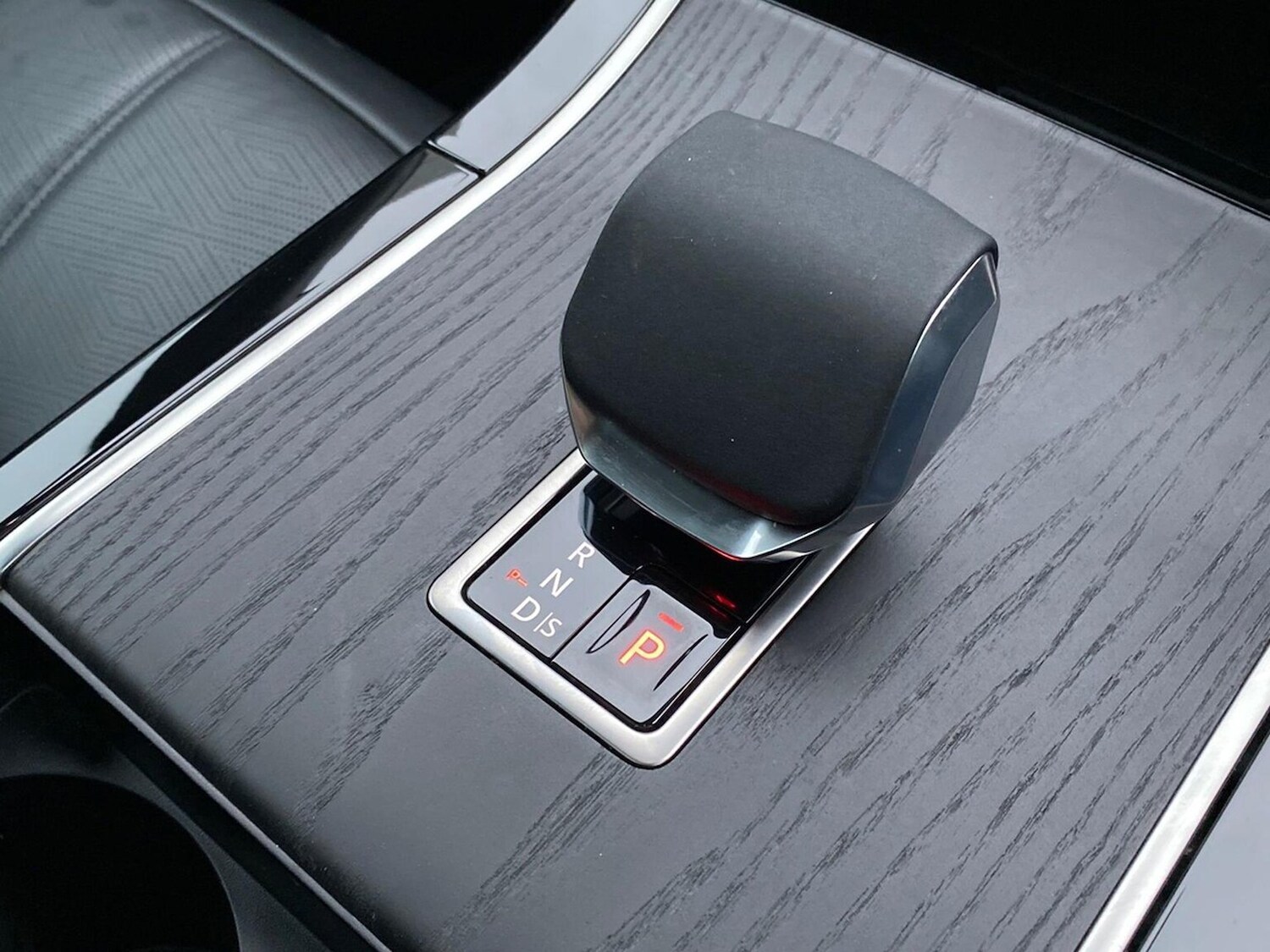 Used Land Rover Range Rover Evoque 2024 for sale - 77488025: Photo 13