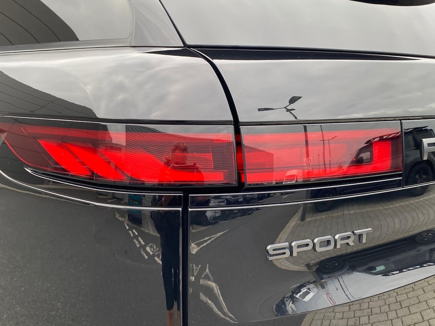 Used Land Rover Range Rover Sport 2024 for sale - 76335131: Photo 19