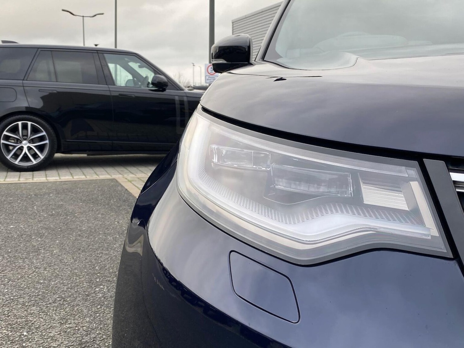 Used Land Rover Discovery 2022 for sale - 76979877: Photo 17