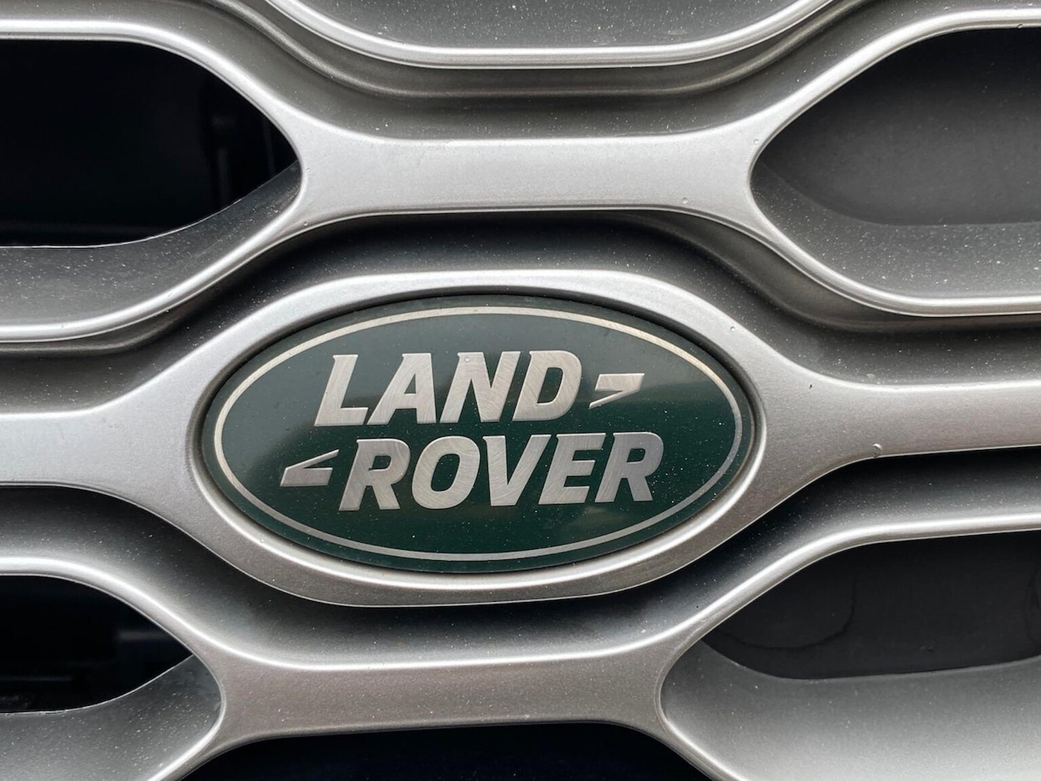 Used Land Rover Discovery 2022 for sale - 76979877: Photo 32