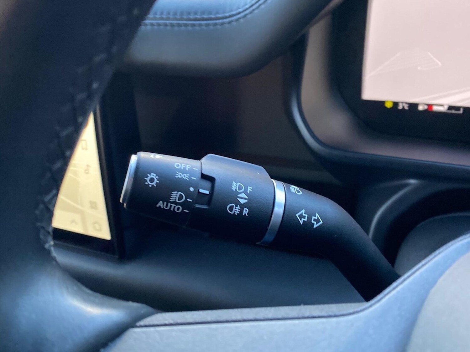 Used Land Rover Defender 2023 for sale - 77488002: Photo 42