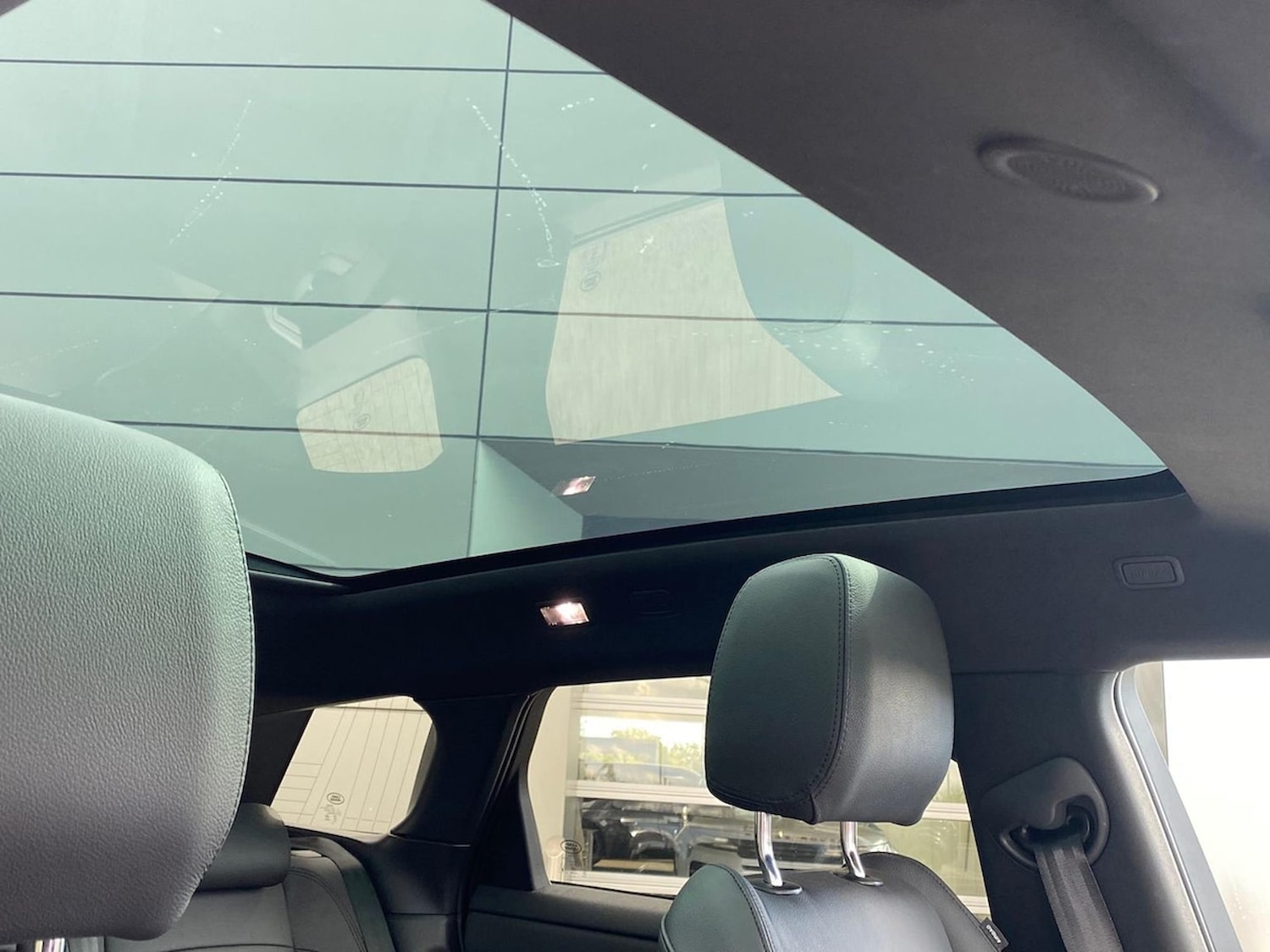 Used Land Rover Range Rover Evoque 2025 for sale - 76430823: Photo 21