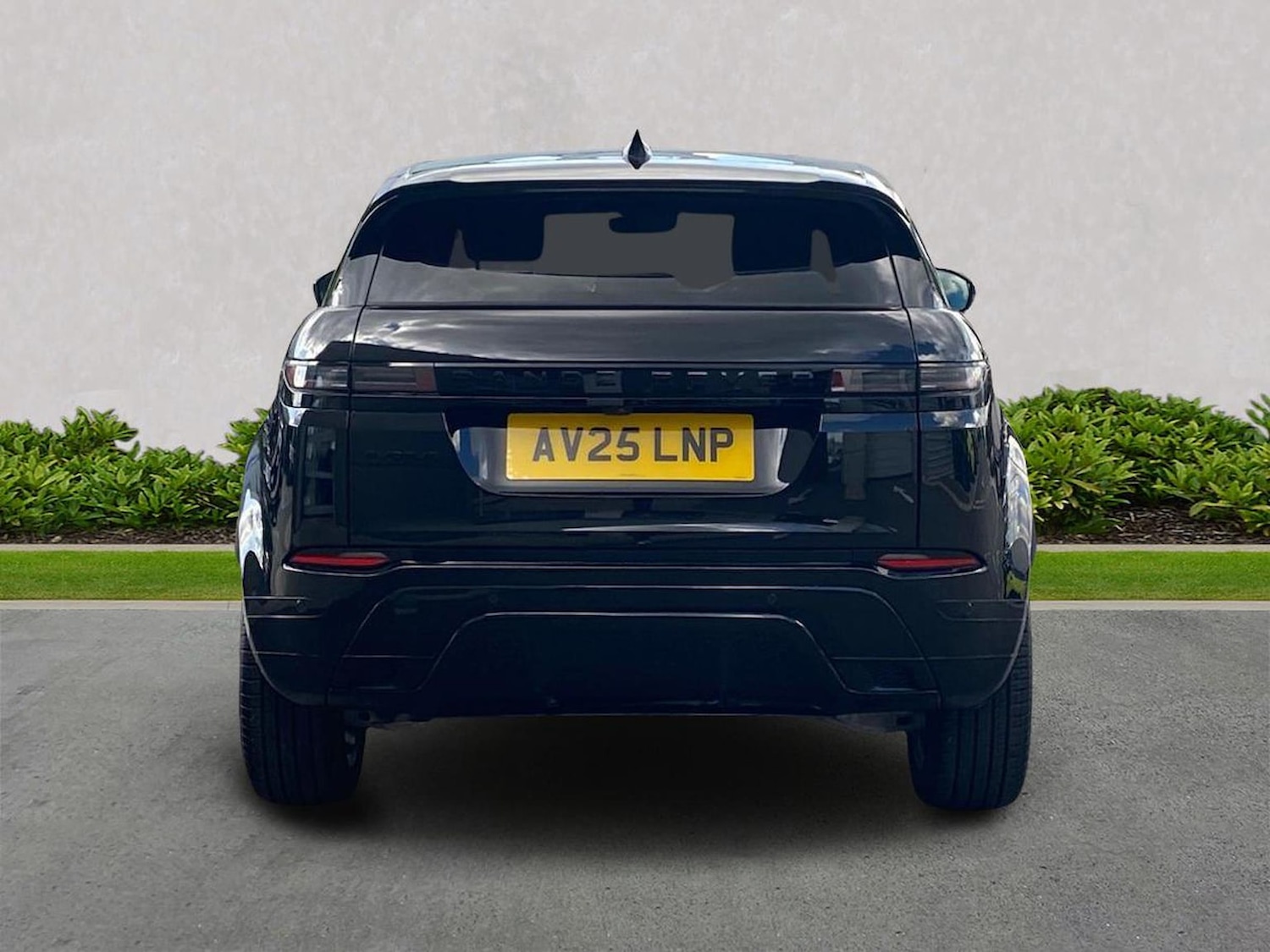 Used Land Rover Range Rover Evoque 2025 for sale - 76430823: Photo 6