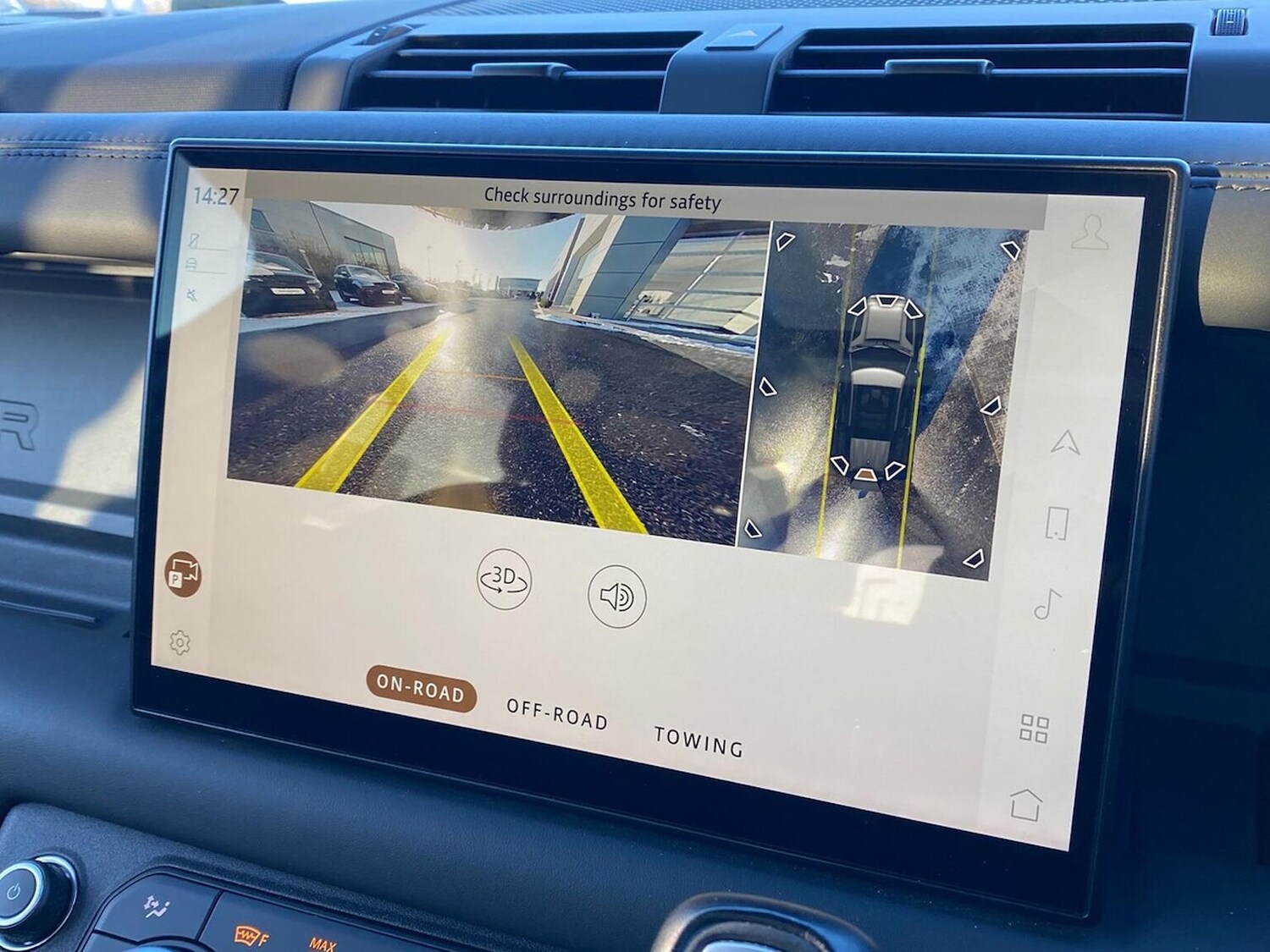 Used Land Rover Defender 2023 for sale - 77487989: Photo 12