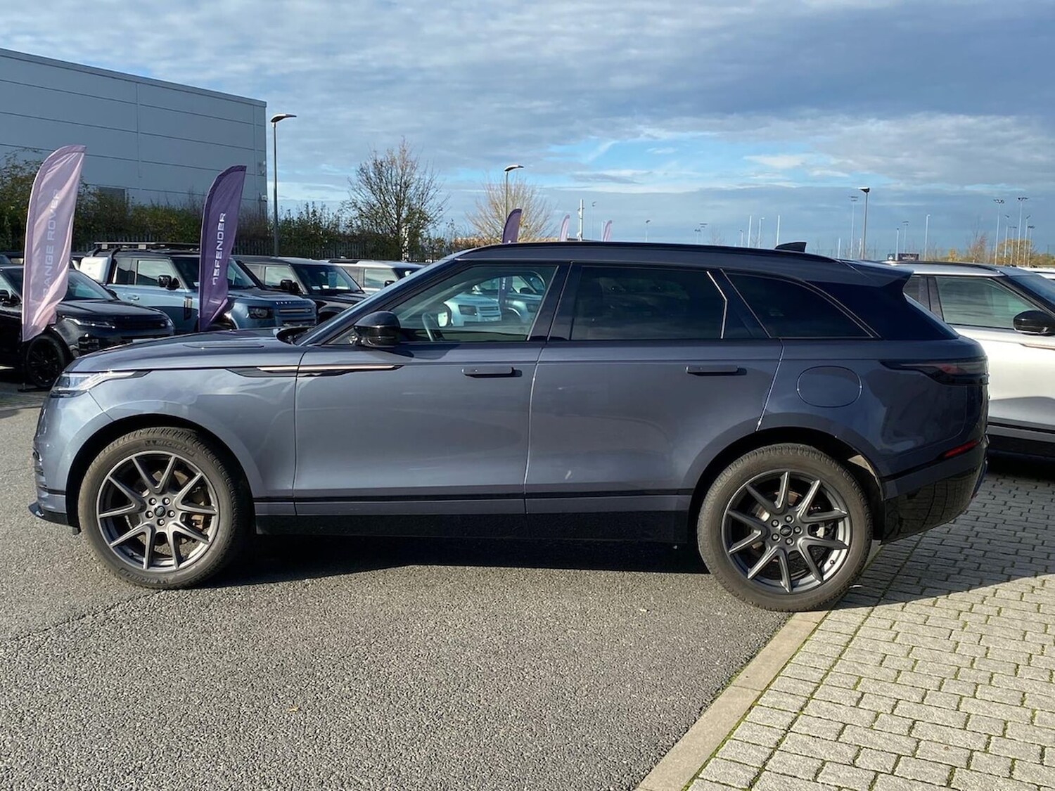 Used Land Rover Range Rover Velar 2024 for sale - 76559809: Photo 30