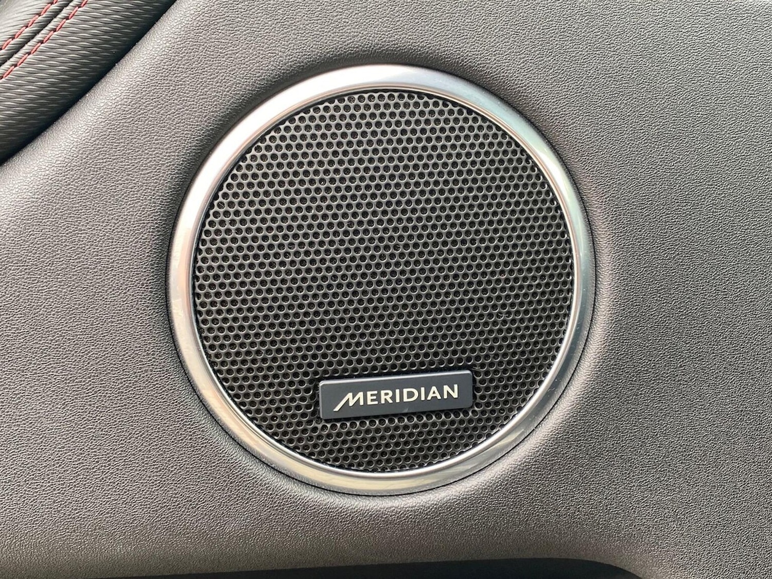 Used Land Rover Discovery Sport 2022 for sale - 76352472: Photo 23