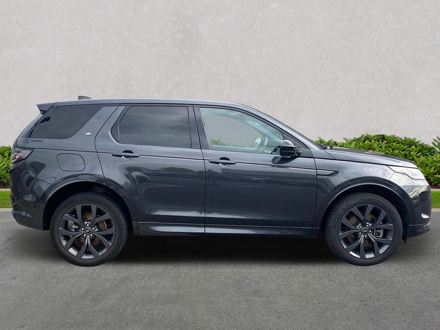 Used Land Rover Discovery Sport 2022 for sale - 76352472: Photo 5
