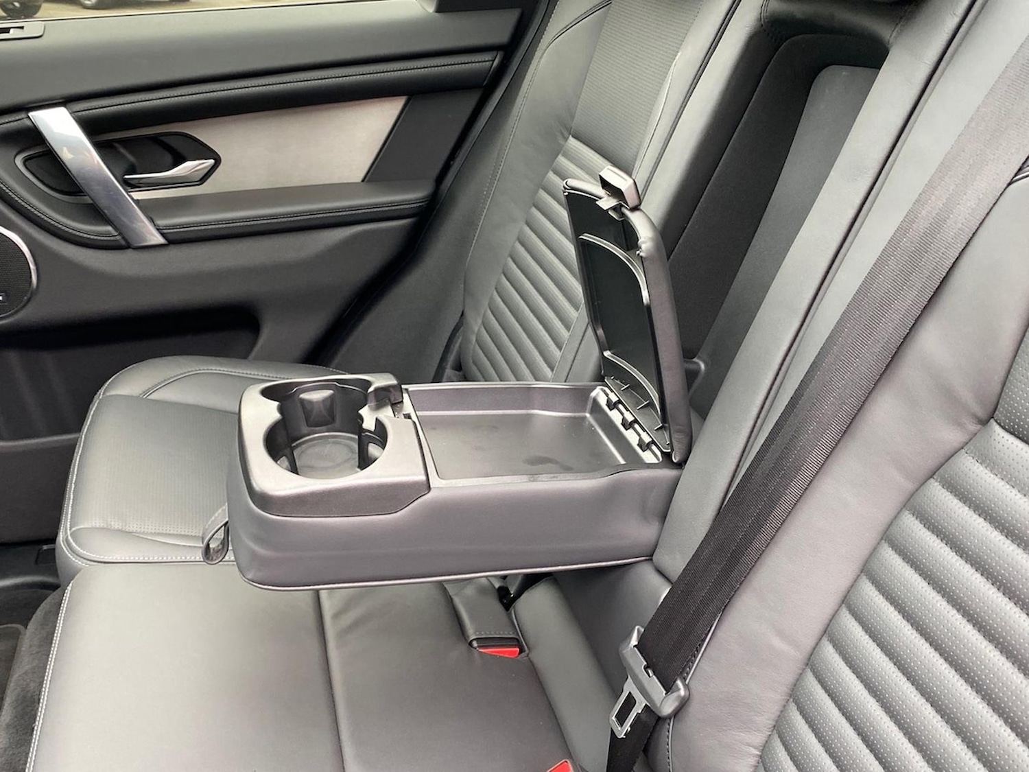 Used Land Rover Discovery Sport 2024 for sale - 78131850: Photo 35