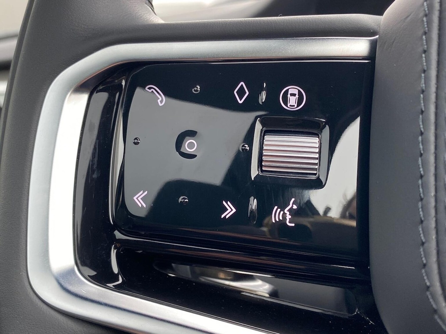 Used Land Rover Discovery Sport 2024 for sale - 78131850: Photo 43