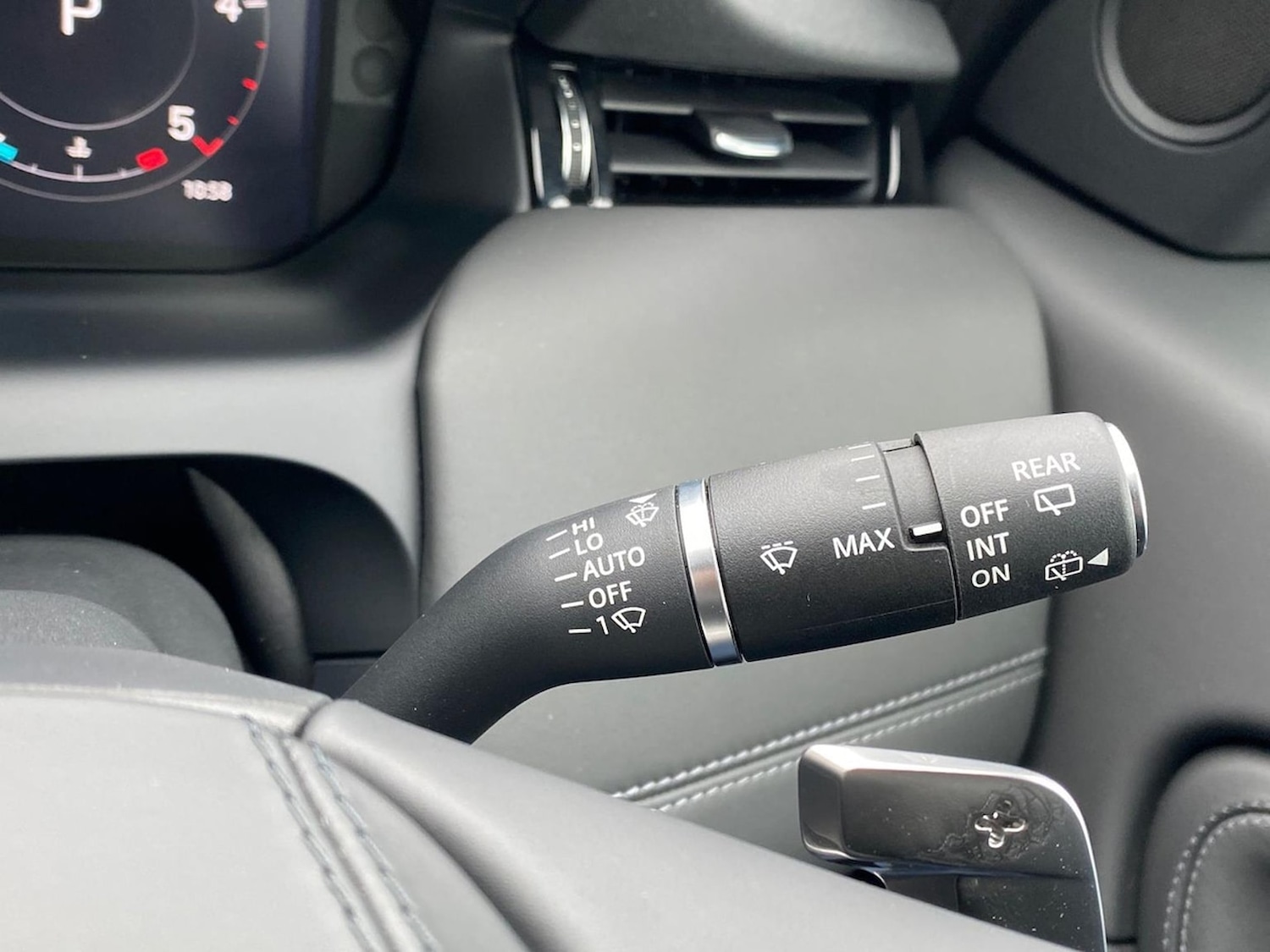 Used Land Rover Discovery Sport 2024 for sale - 78131850: Photo 44