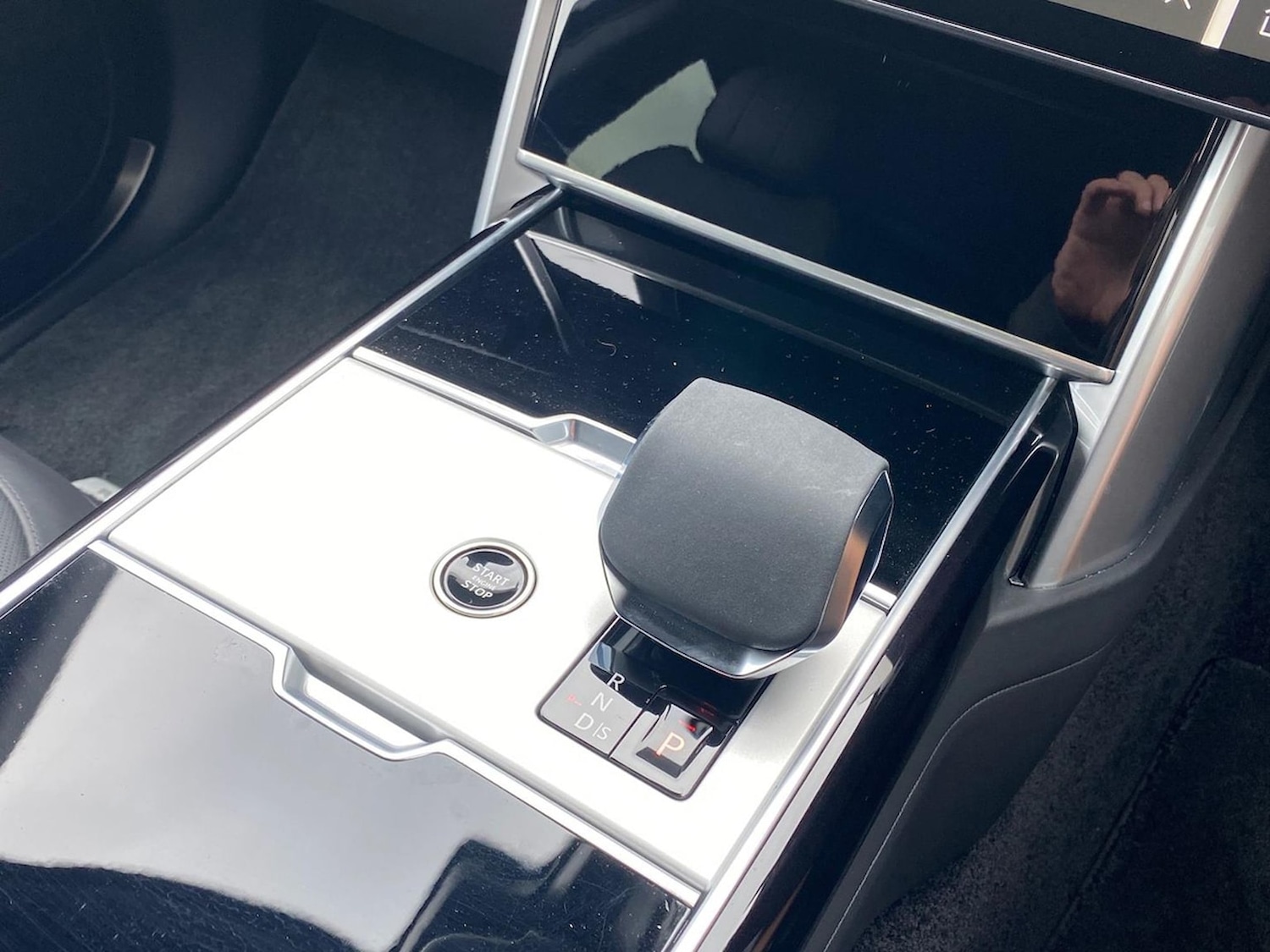 Used Land Rover Range Rover 2025 for sale - 76570951: Photo 13