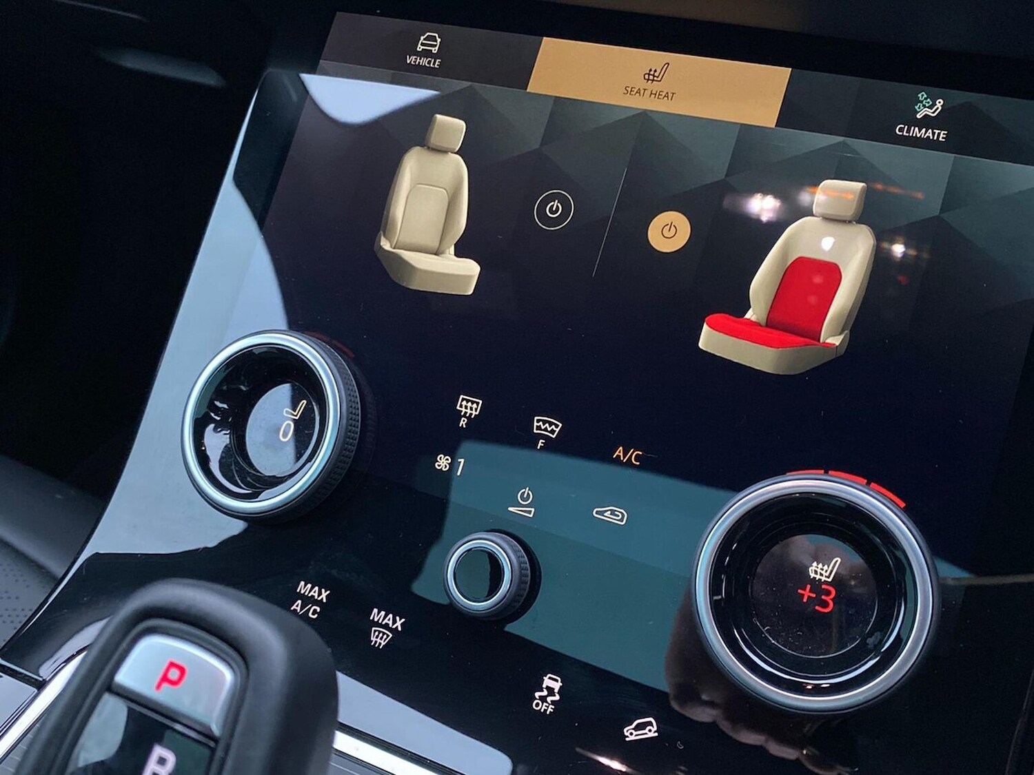 Used Land Rover Range Rover Evoque 2023 for sale - 76982890: Photo 24