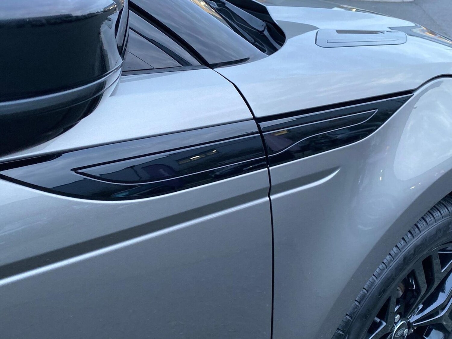 Used Land Rover Range Rover Evoque 2023 for sale - 76982890: Photo 29