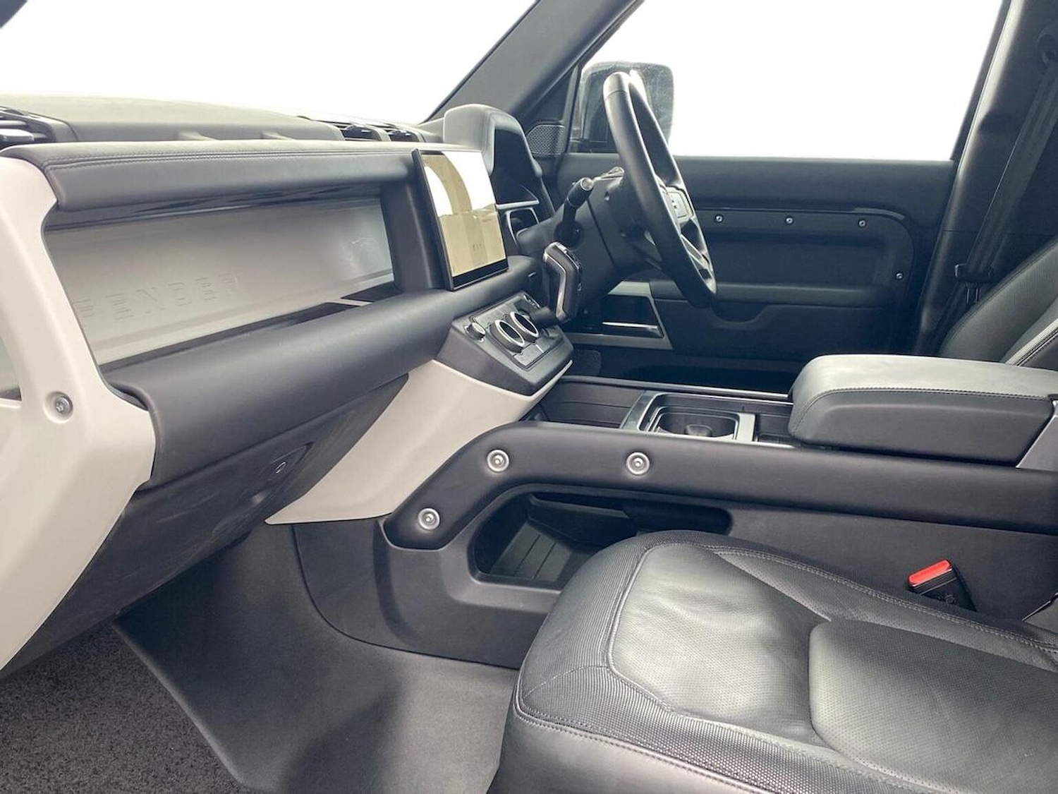 Used Land Rover Defender 2024 for sale - 76455187: Photo 3