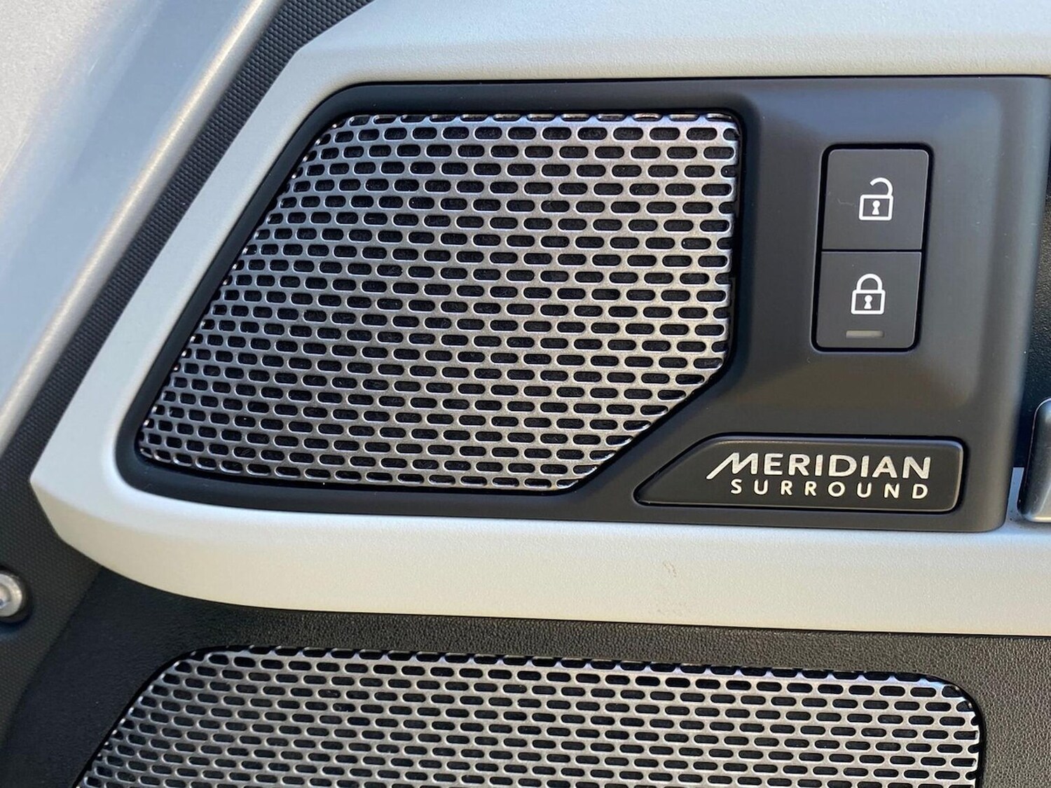 Used Land Rover Defender 2023 for sale - 78191828: Photo 26