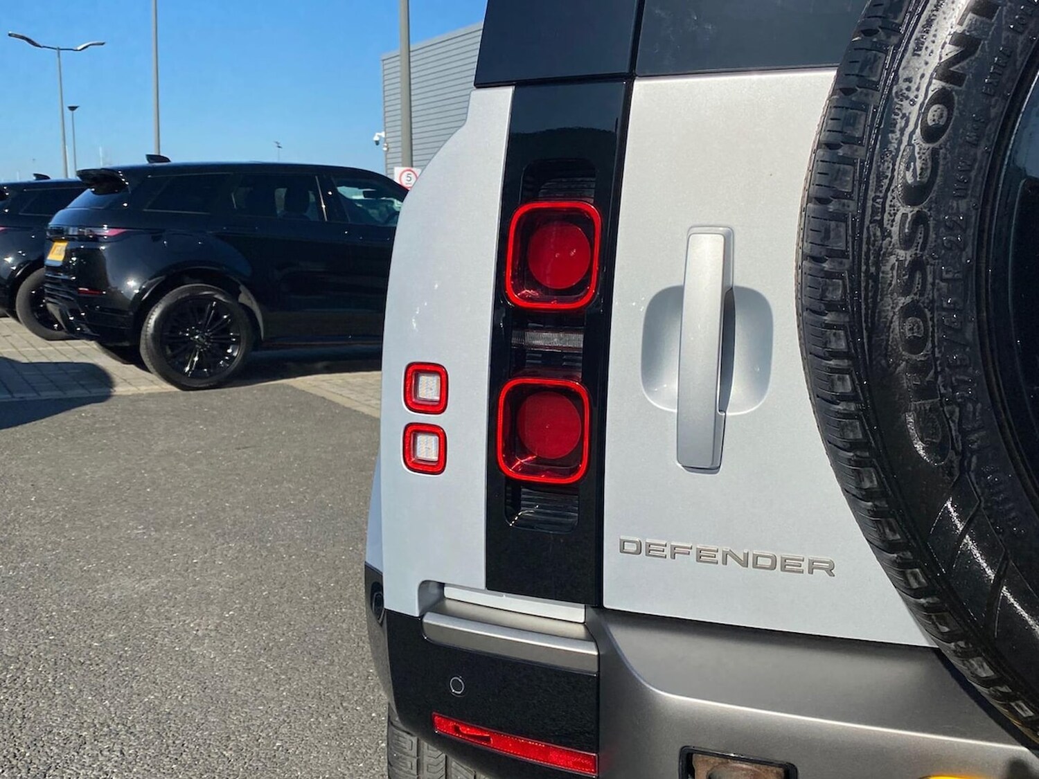 Used Land Rover Defender 2023 for sale - 78191828: Photo 28