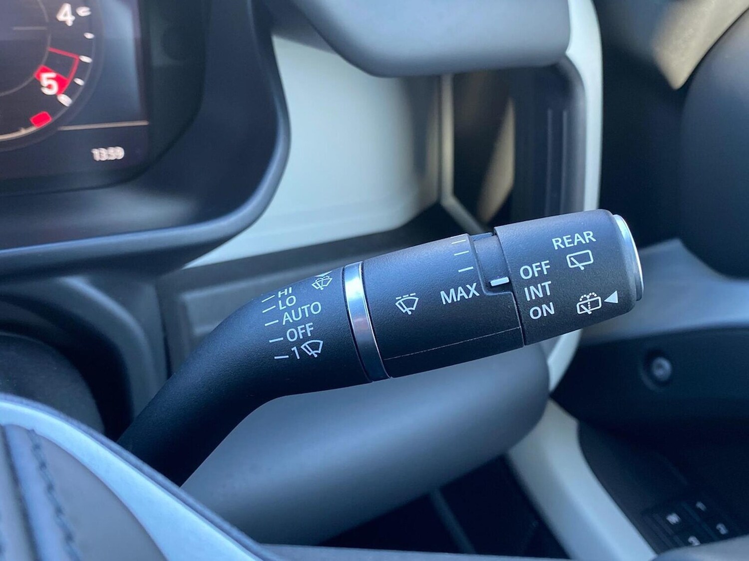 Used Land Rover Defender 2023 for sale - 78191828: Photo 45