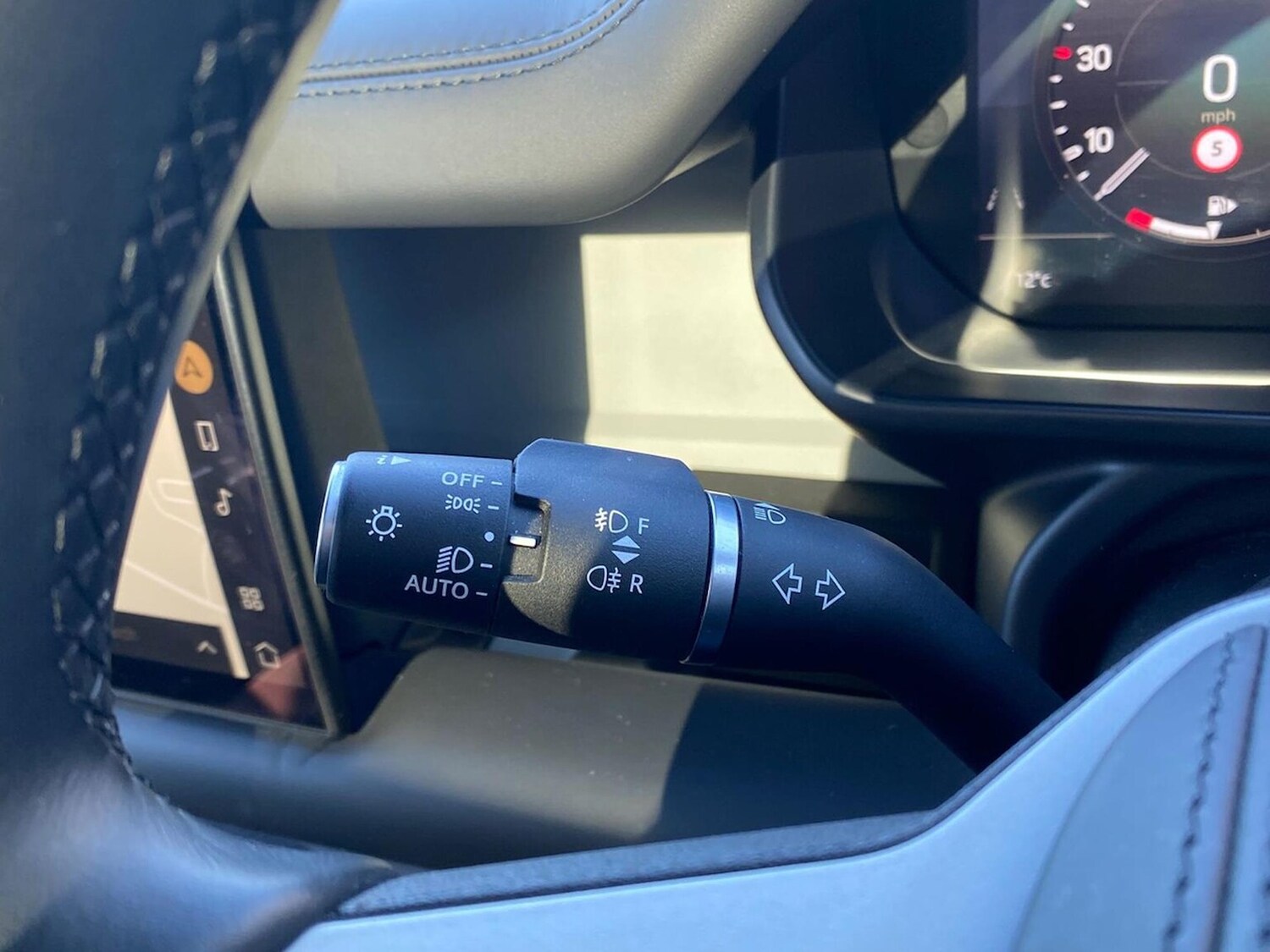 Used Land Rover Defender 2023 for sale - 78191828: Photo 46