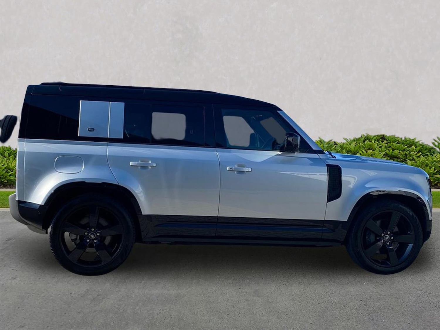 Used Land Rover Defender 2023 for sale - 78191828: Photo 7