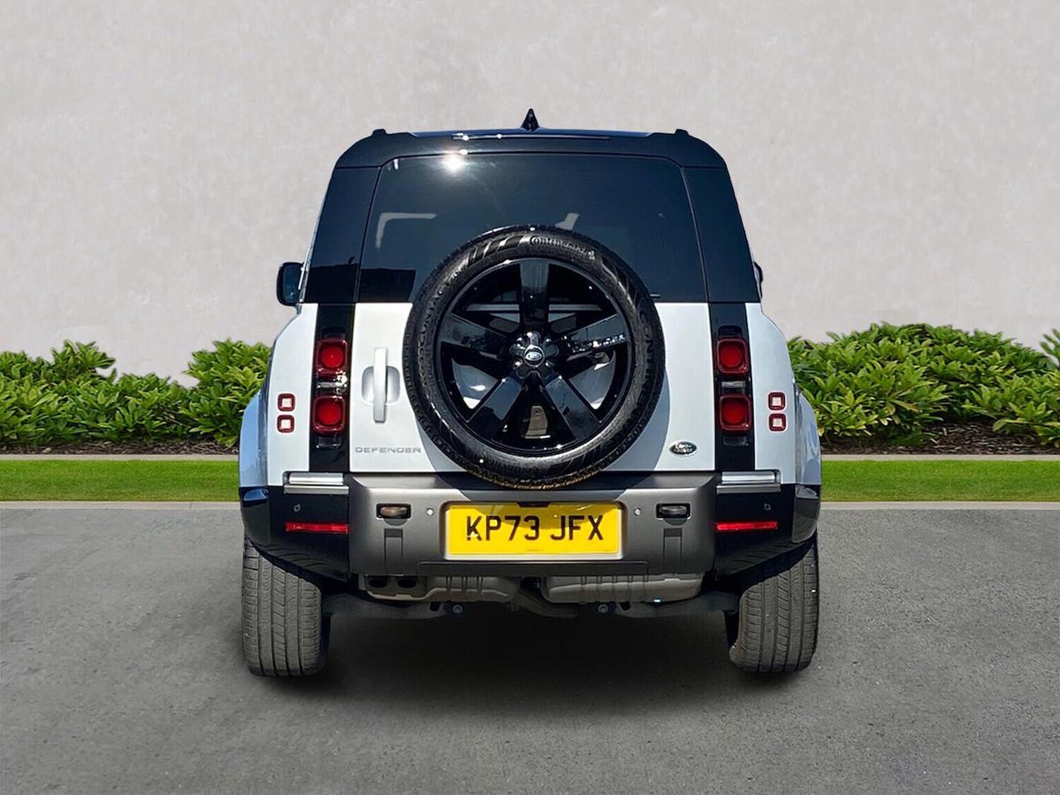 Used Land Rover Defender 2023 for sale - 78191828: Photo 8