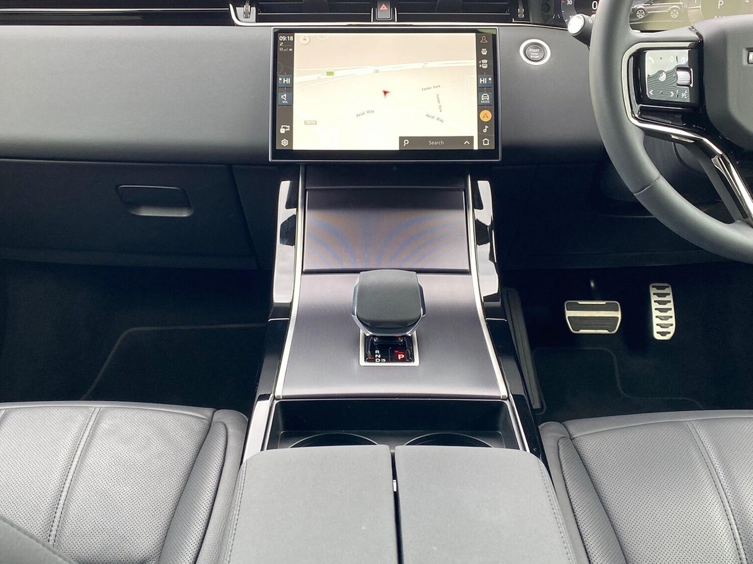 Used Land Rover Range Rover Evoque 2025 for sale - 76599390: Photo 14