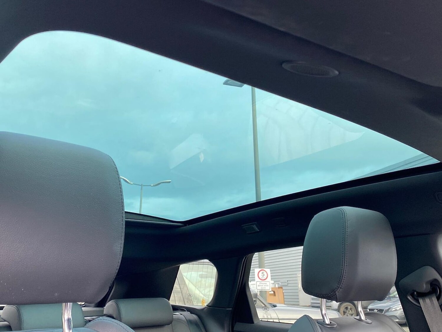 Used Land Rover Range Rover Evoque 2025 for sale - 76599390: Photo 21