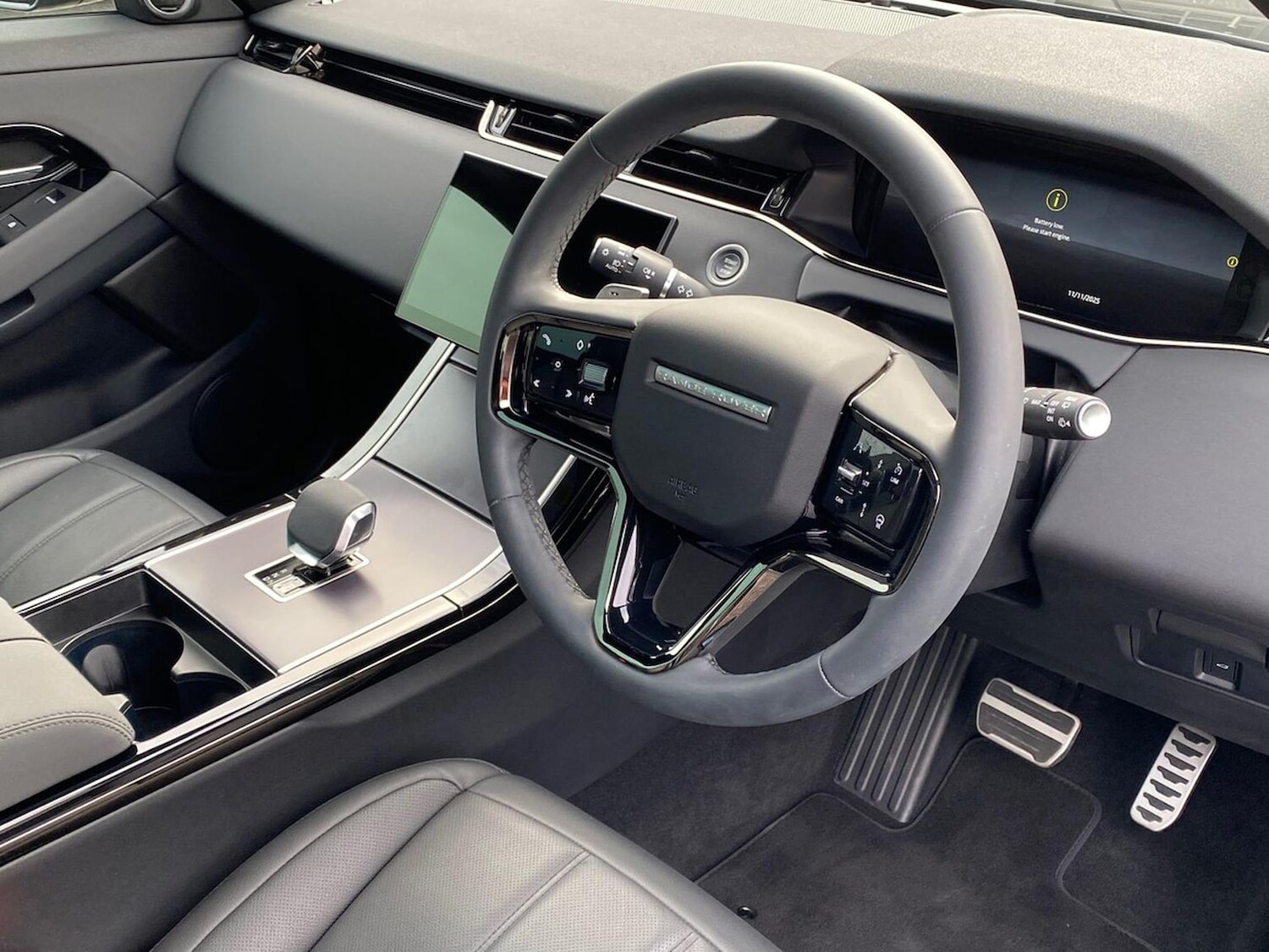 Used Land Rover Range Rover Evoque 2025 for sale - 76599390: Photo 27