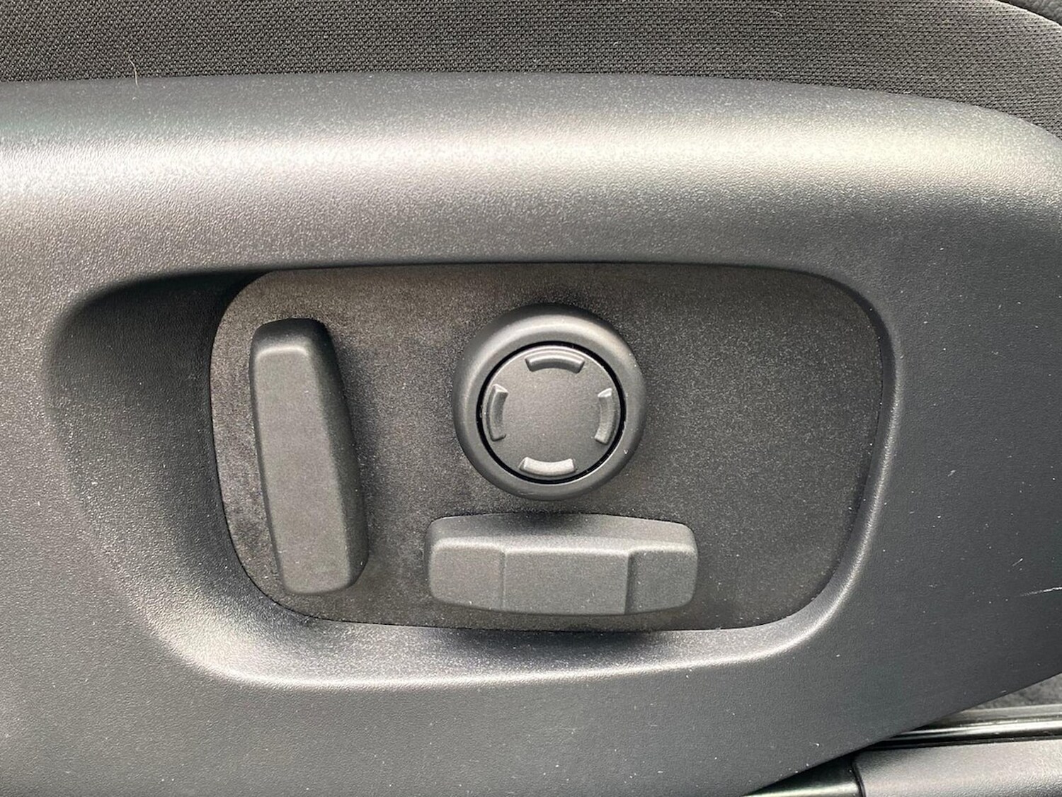 Used Land Rover Range Rover Evoque 2025 for sale - 76599390: Photo 29