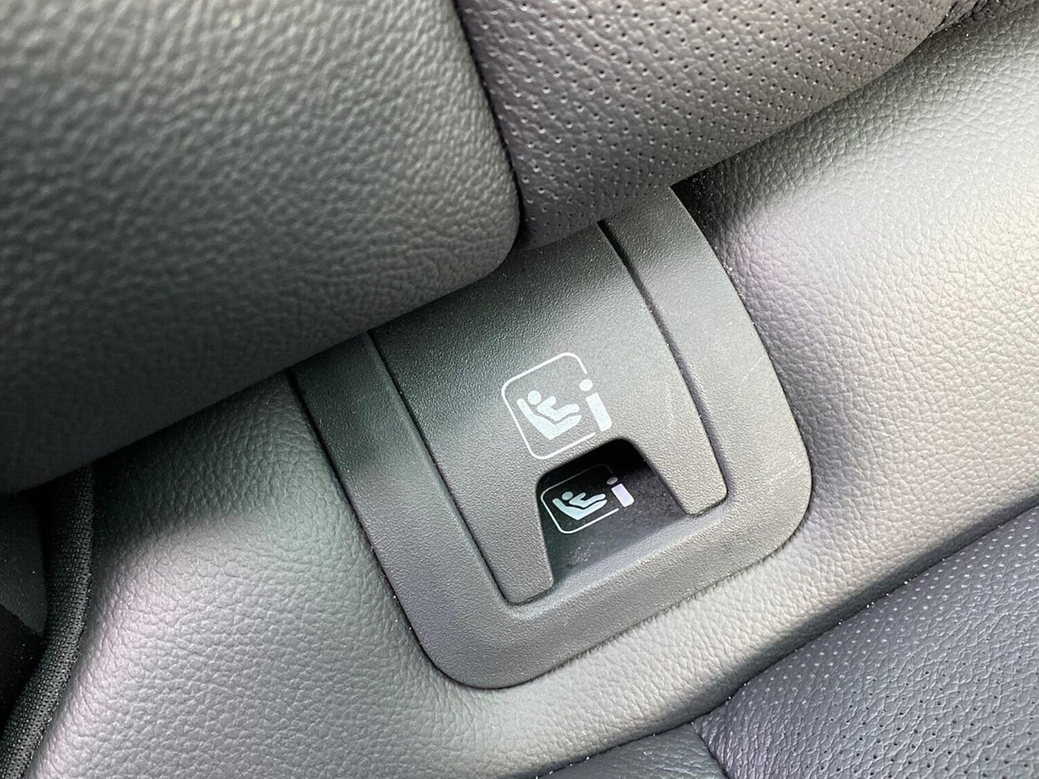 Used Land Rover Range Rover Evoque 2025 for sale - 76599390: Photo 31