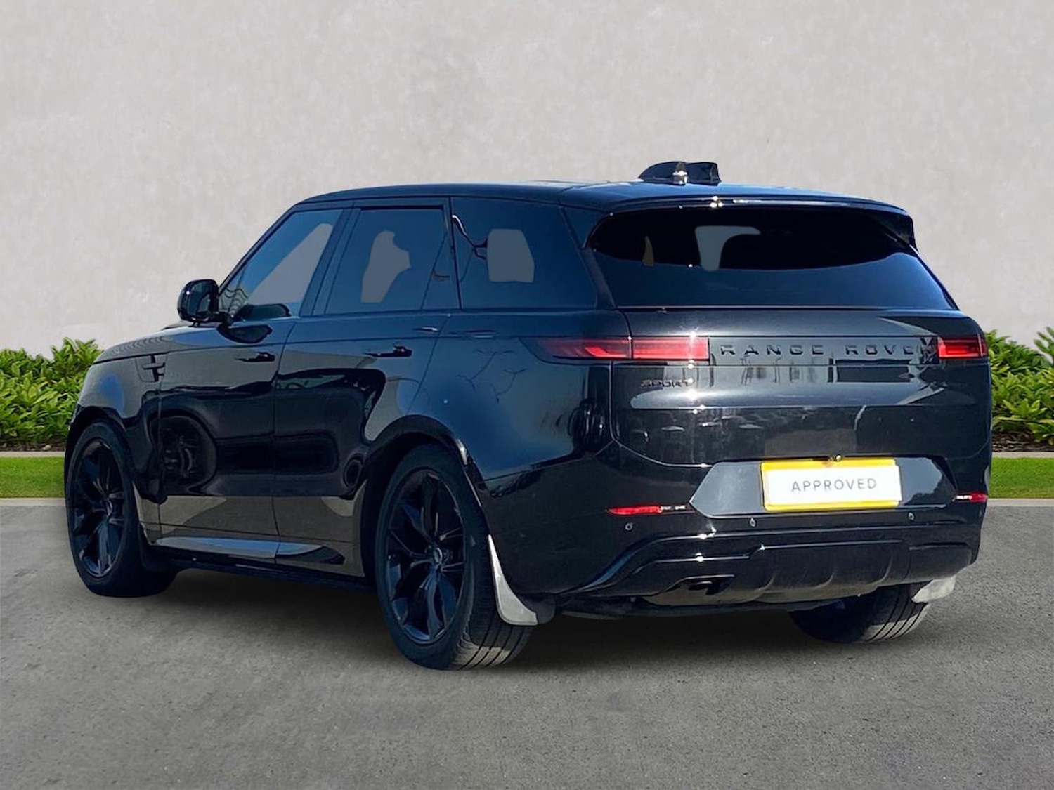 Used Land Rover Range Rover Sport 2024 for sale - 78191818: Photo 2