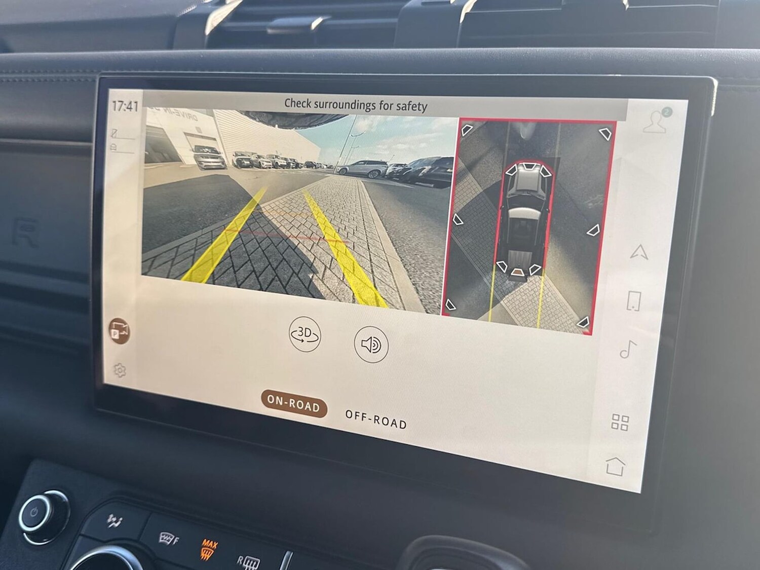 Used Land Rover Defender 2023 for sale - 78193538: Photo 14