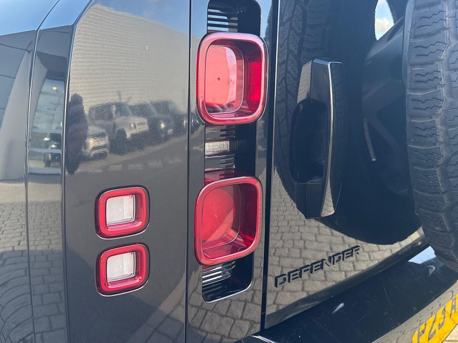 Used Land Rover Defender 2023 for sale - 78193538: Photo 21