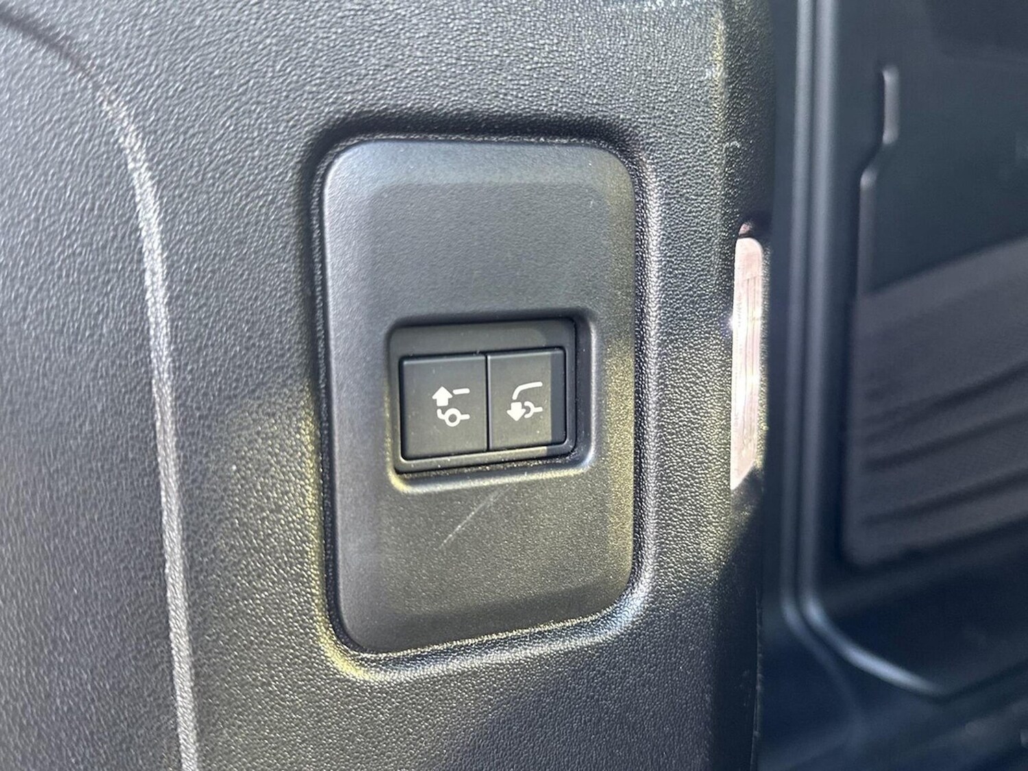 Used Land Rover Defender 2023 for sale - 78193538: Photo 29