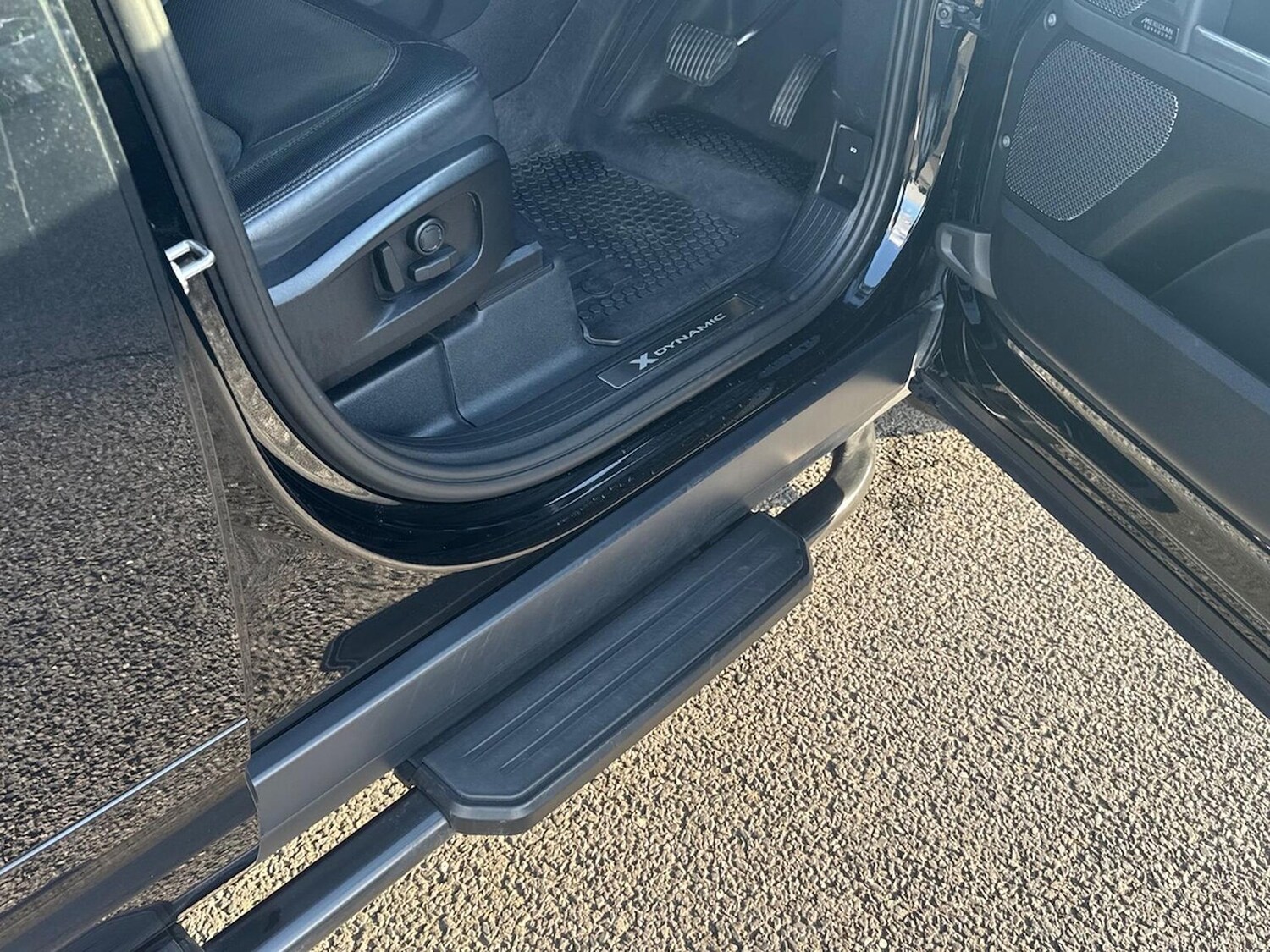 Used Land Rover Defender 2023 for sale - 78193538: Photo 32