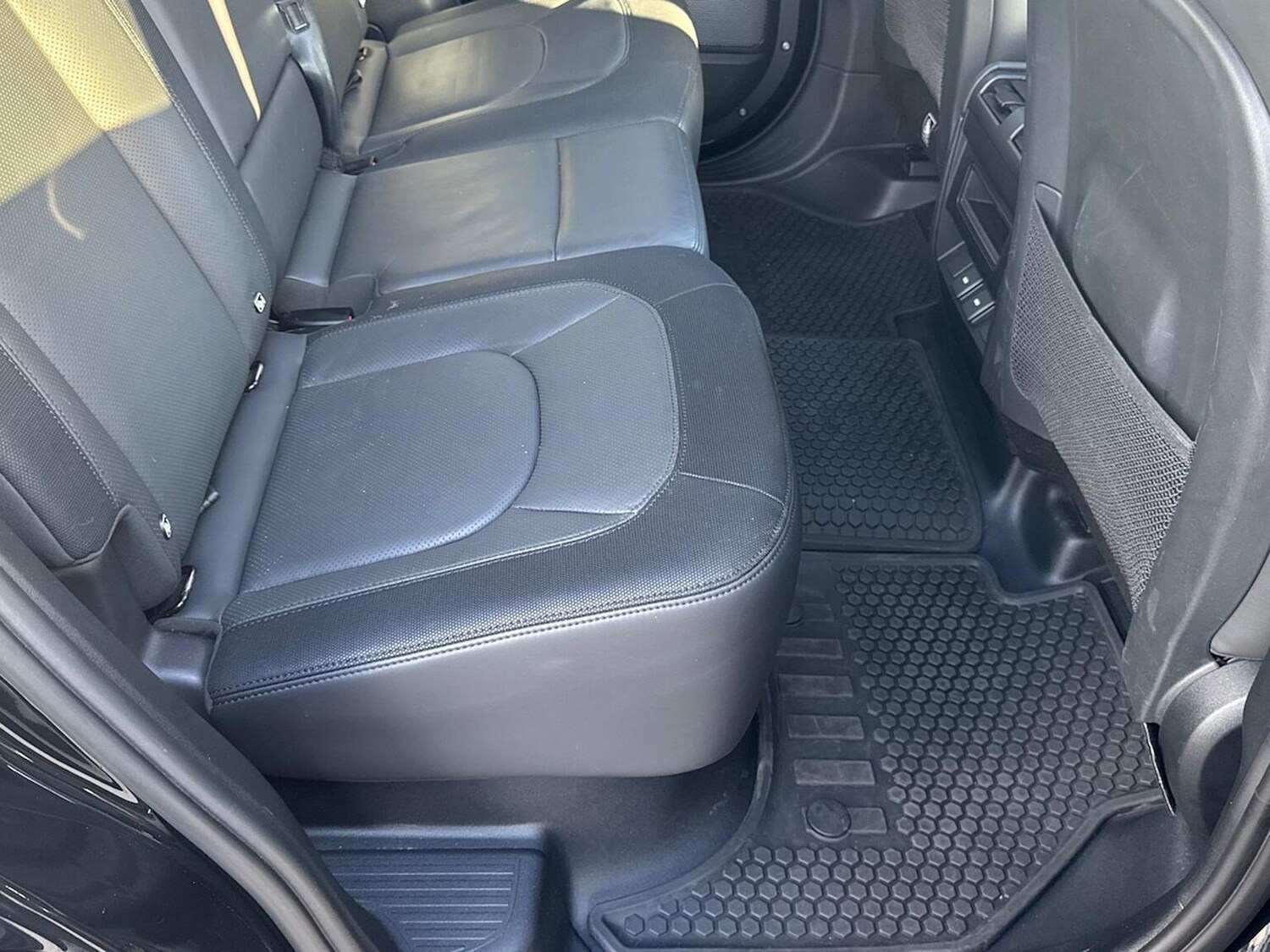 Used Land Rover Defender 2023 for sale - 78193538: Photo 36