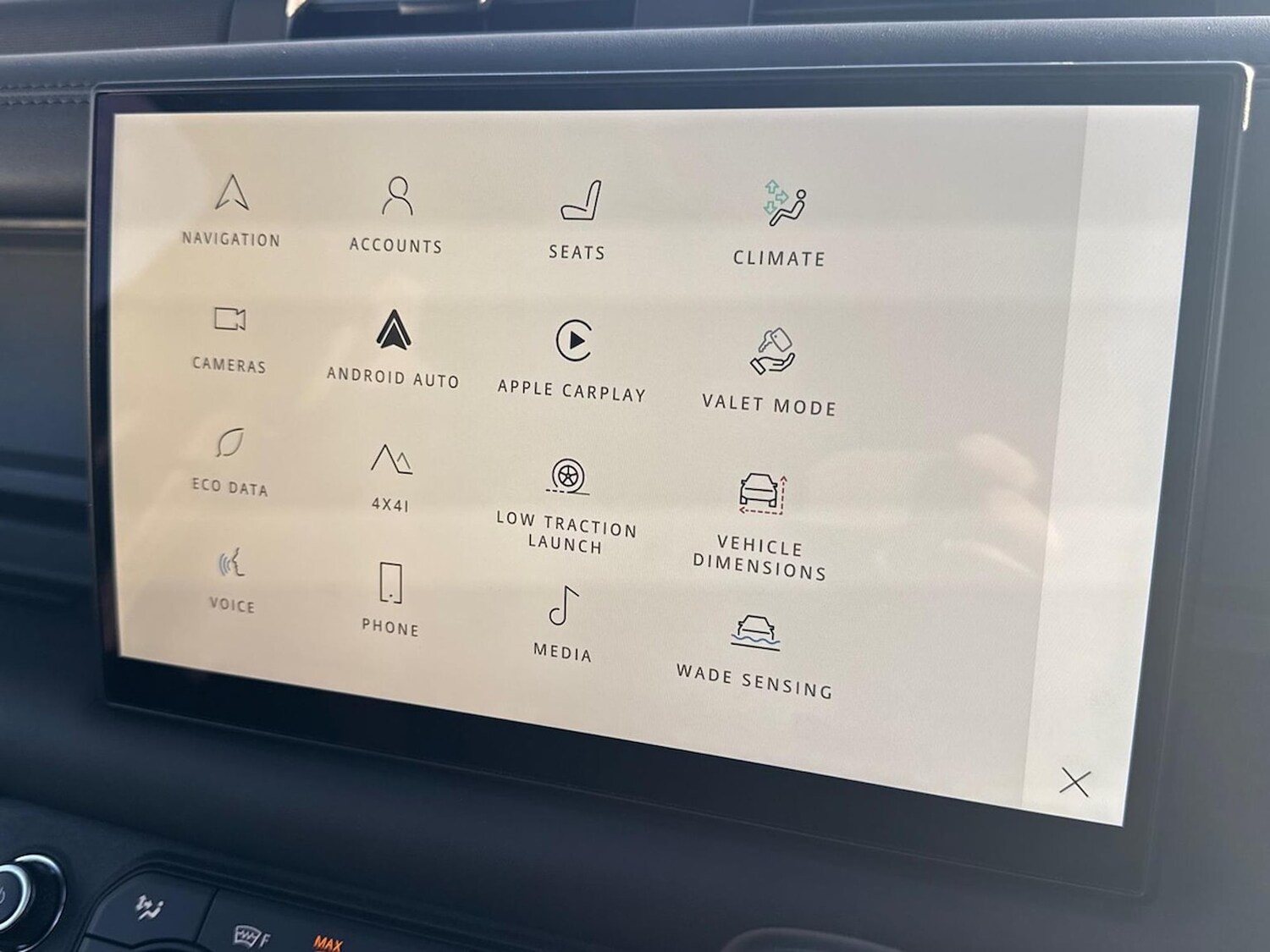 Used Land Rover Defender 2023 for sale - 78193538: Photo 42