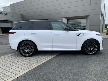 Used Land Rover Range Rover Sport 2026 for sale - 78790107: Photo