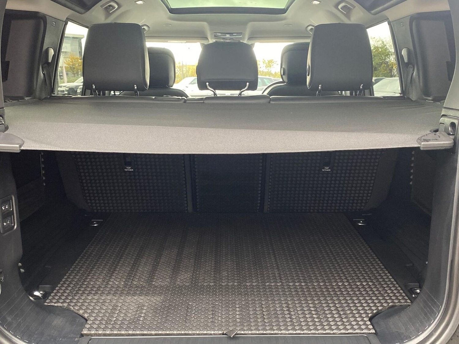 Used Land Rover Defender 2022 for sale - 76449632: Photo 10