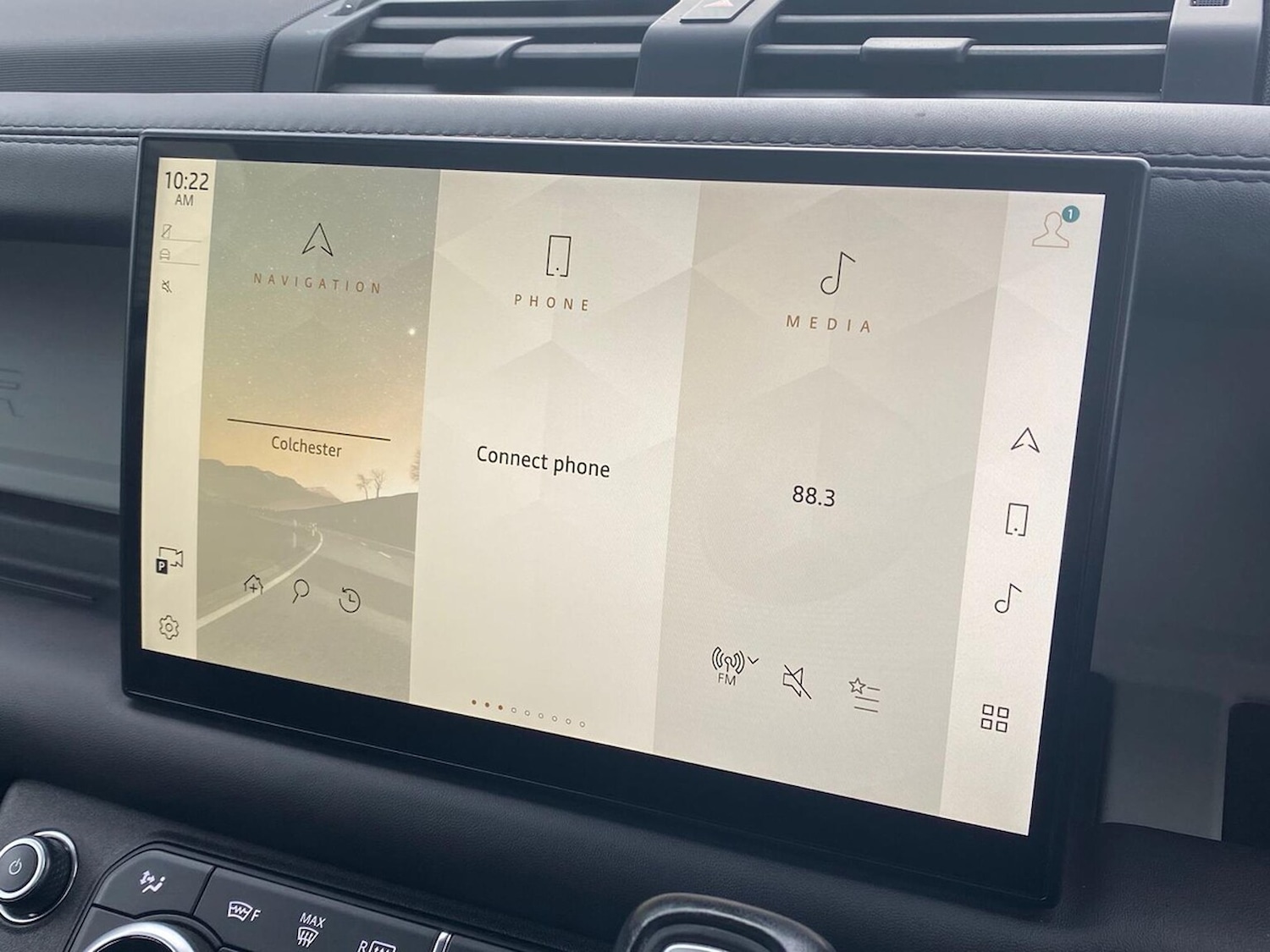 Used Land Rover Defender 2022 for sale - 76449632: Photo 11