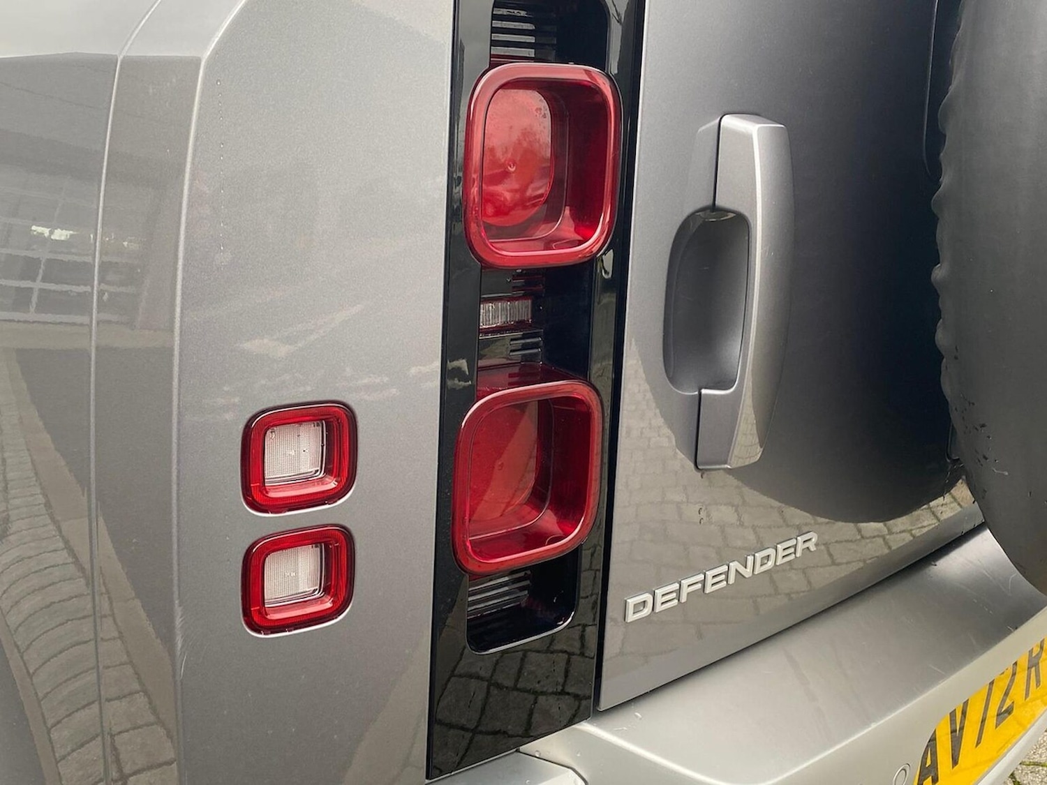 Used Land Rover Defender 2022 for sale - 76449632: Photo 19