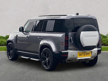 Used Land Rover Defender 2022 for sale - 76449632: Photo